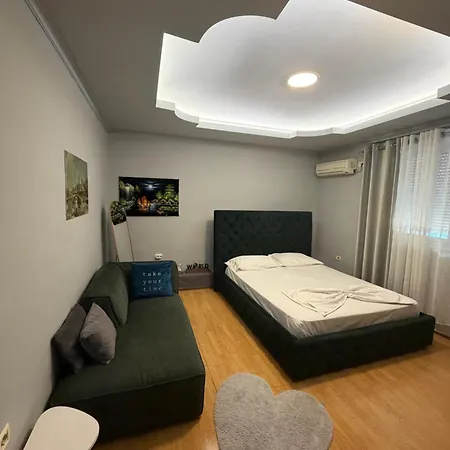 Апартаменты New Baazar Escape Тирана